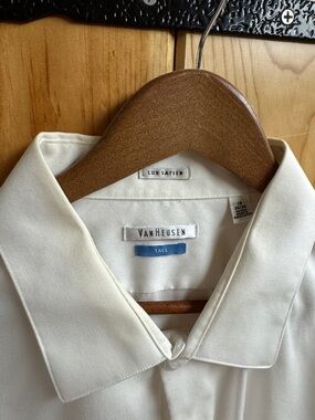 Van Heusen Tall Men's Cream Dress Shirt Lux Sateen Finish